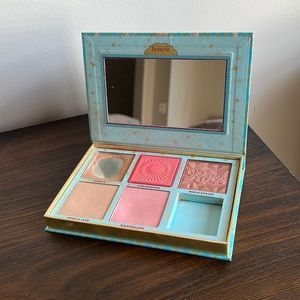 Benefit cosmetics blush kit